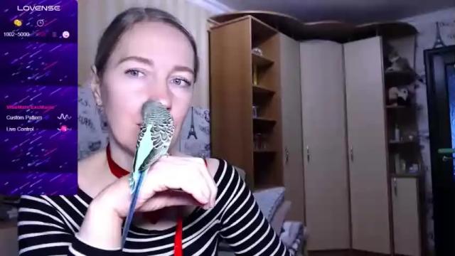 Image 6 of oly_cute_ Stream on Chaturbate on 17 months ago