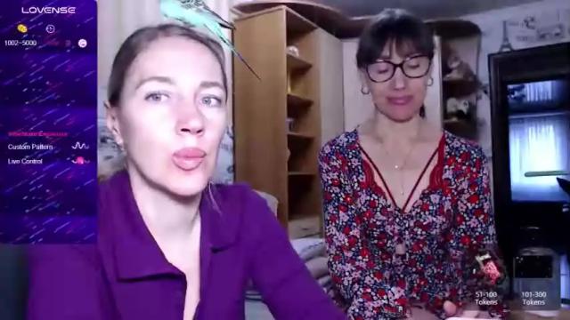 Image 2 of oly_cute_ Stream on Chaturbate on 17 months ago
