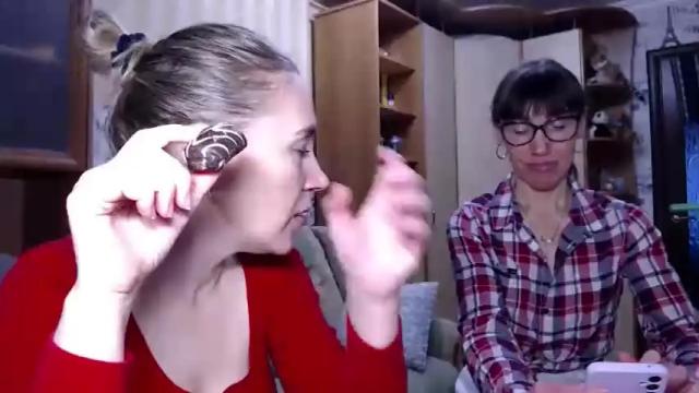 Thumbnail 1, oly_cute_'s Stream at Chaturbate, 16 months ago