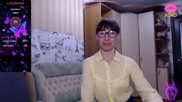 Thumbnail 3, oly_cute_'s Stream at Chaturbate, 15 months ago