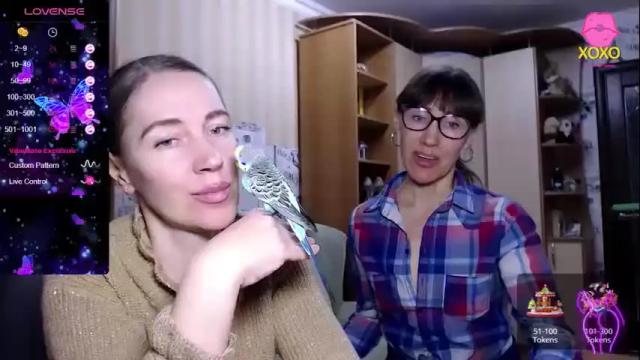 Image 6 of oly_cute_ Stream on Chaturbate on 15 months ago