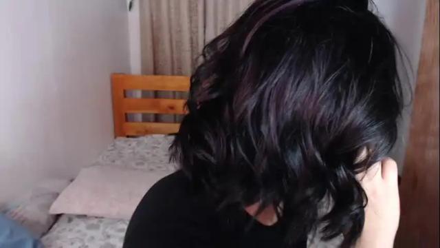 Image 2 of omariaennaid Stream on Chaturbate on 3 months ago