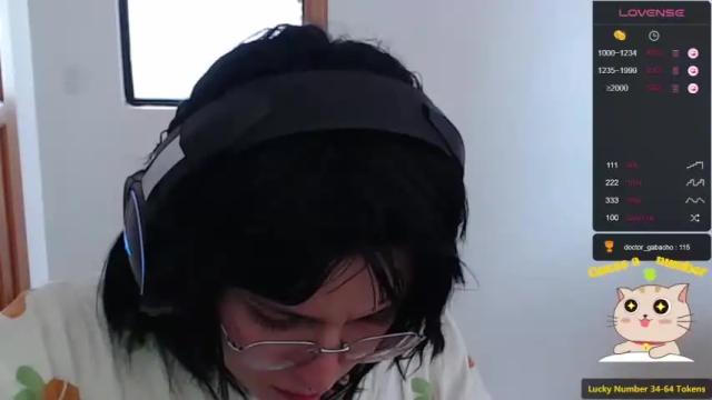 Thumbnail 3, omedeto_akira's Stream at Chaturbate, 21 months ago