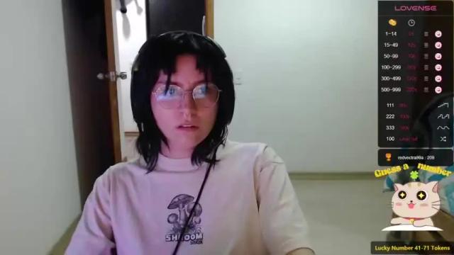 Thumbnail 1, omedeto_akira's Stream at Chaturbate, 21 months ago