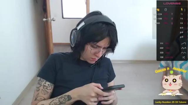 Thumbnail 2, omedeto_akira's Stream at Chaturbate, 21 months ago