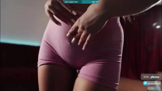Image 12 of omiliver Stream on Chaturbate on 1 month ago