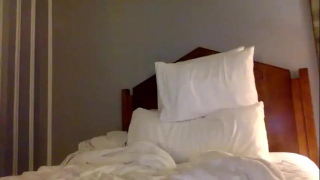 Image 8 of omilk Stream on Chaturbate on 2 months ago