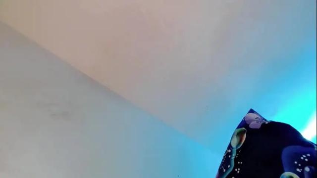 Image 8 of one_sweet_day18 Stream on Chaturbate on 1 month ago
