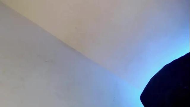 Image 8 of one_sweet_day18 Stream on Chaturbate on 26 days ago
