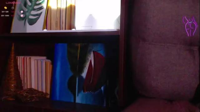 Image 7 of onehotbigass Stream on Chaturbate on 4 months ago