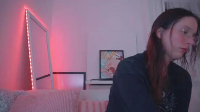 Thumbnail 3, onelittlemermaid's Stream at Chaturbate, 1 month ago