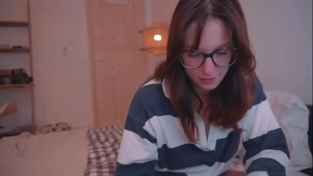 Thumbnail 1, onelittlemermaid's Stream at Chaturbate, 1 month ago