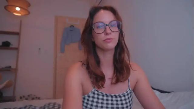 Thumbnail 1, onelittlemermaid's Stream at Chaturbate, 1 month ago