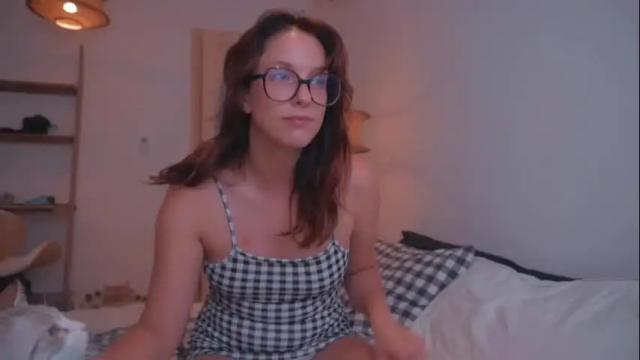 Image 4 of onelittlemermaid Stream on Chaturbate on 1 month ago