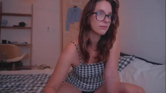 Thumbnail 2, onelittlemermaid's Stream at Chaturbate, 1 month ago
