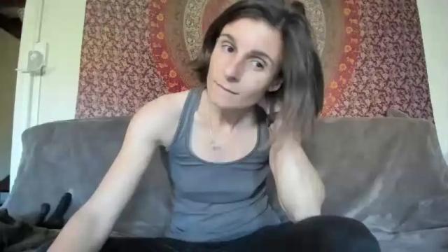 Image 4 of onelove_onesound Stream on Chaturbate on 13 months ago