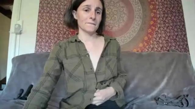 Image 7 of onelove_onesound Stream on Chaturbate on 13 months ago