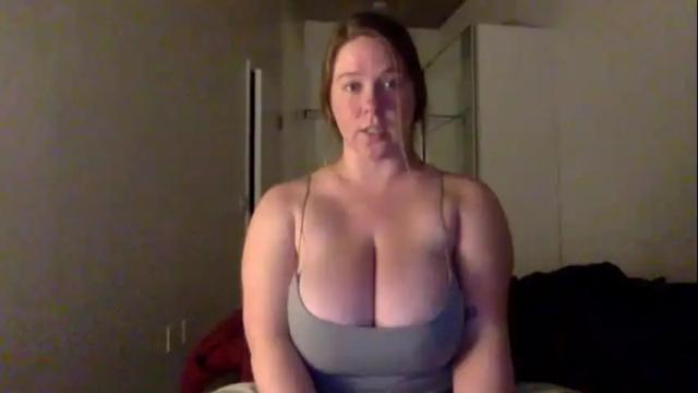 Image 3 of onelovechels Stream on Chaturbate on 1 month ago