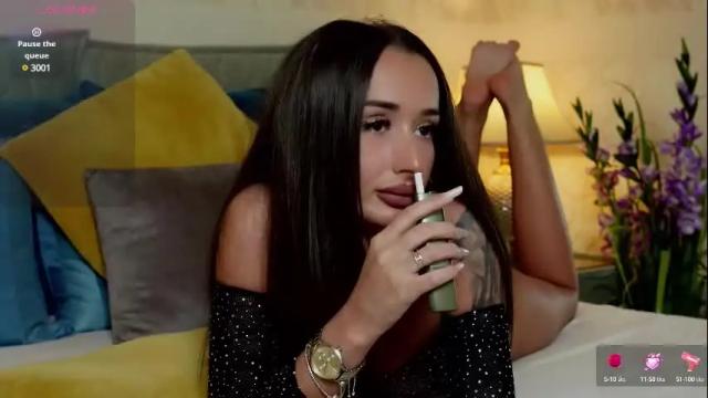 Thumbnail 2, oneoutrageous's Stream at Chaturbate, 1 month ago