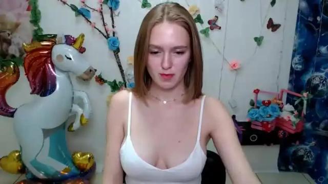 Thumbnail 1, only_cute_'s Stream at Chaturbate, 18 months ago