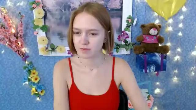 Image 7 of only_cute_ Stream on Chaturbate on 17 months ago