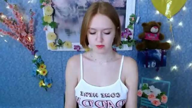 Image 7 of only_cutte_liss Stream on Chaturbate on 16 months ago