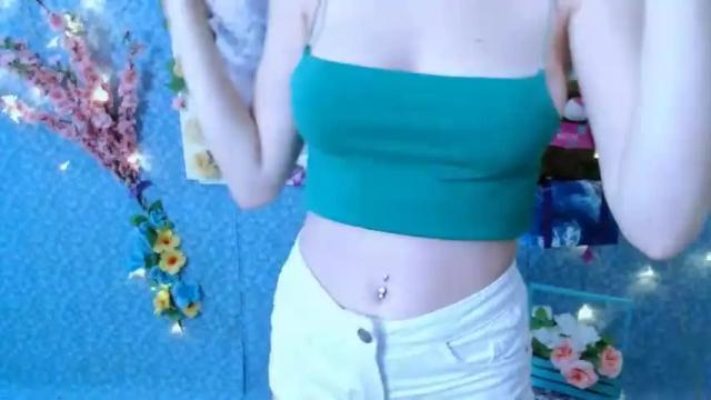 Image 4 of only_cutte_liss Stream on Chaturbate on 18 months ago