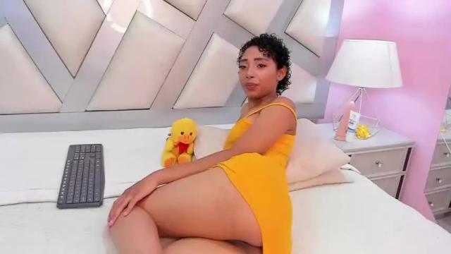 Thumbnail 3, only_emma's Stream at Chaturbate, 17 months ago