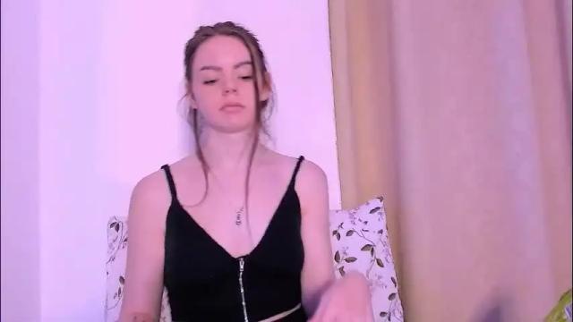 Image 12 of only_sarah1 Stream on Chaturbate on 2 months ago