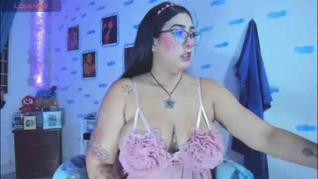 Image 7 of onlybluex Stream on Chaturbate on 1 month ago