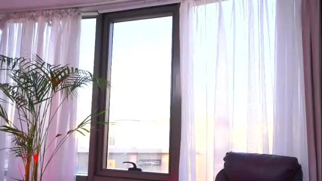 Image 3 of onlynicolle Stream on Chaturbate on 2 months ago