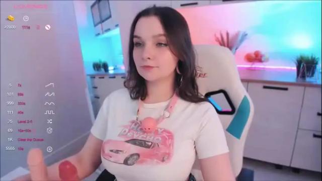 Image 3 of ooops_boobs Stream on Chaturbate on 1 day ago