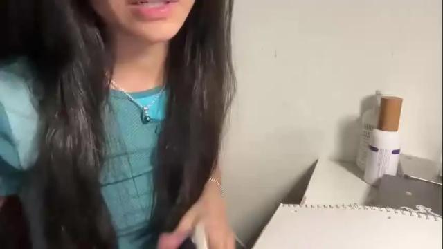 Image 3 of oopsy_daisy_7 Stream on Chaturbate on 17 months ago