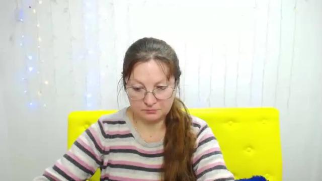 Image 10 of oovanessahotts Stream on Chaturbate on 15 months ago