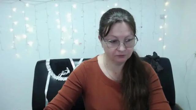 Image 3 of oovanessahotts Stream on Chaturbate on 15 months ago