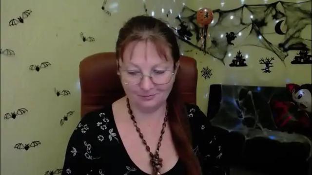 Image 3 of oovanessahotts Stream on Chaturbate on 3 months ago