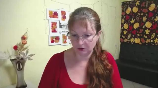 Image 2 of oovanessahotts Stream on Chaturbate on 2 months ago