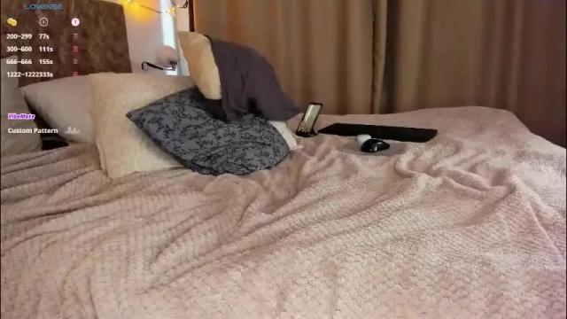 Image 7 of ophelia_mm Stream on Chaturbate on 25 days ago