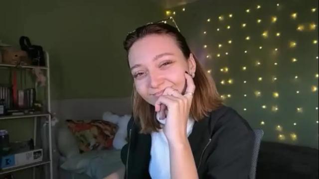Image 4 of orange___melani Stream on Chaturbate on 1 month ago