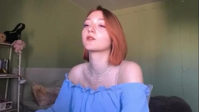 Image 4 of orange___melani Stream on Chaturbate on 16 days ago