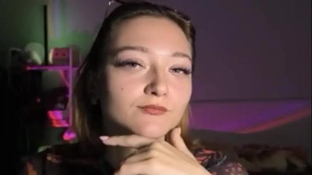 Image 10 of orange___melani Stream on Chaturbate on 4 months ago