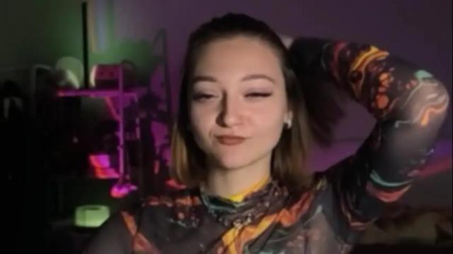 Image 6 of orange___melani Stream on Chaturbate on 4 months ago