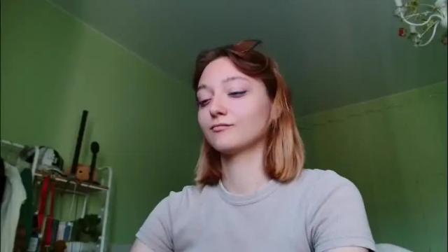 Image 2 of orange___melani Stream on Chaturbate on 2 months ago
