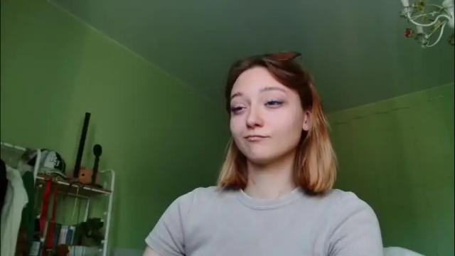 Image 3 of orange___melani Stream on Chaturbate on 2 months ago