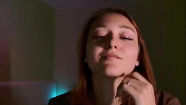 Image 2 of orange___melani Stream on Chaturbate on 2 months ago