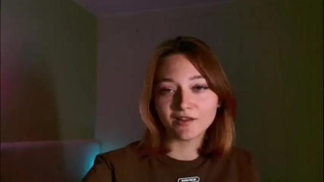 Image 6 of orange___melani Stream on Chaturbate on 2 months ago