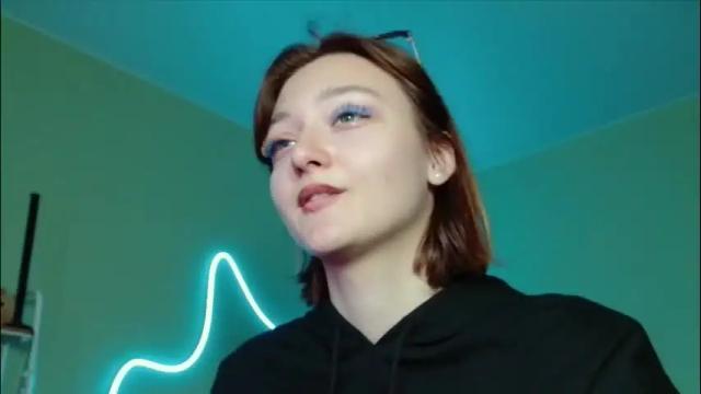 Image 3 of orange___melani Stream on Chaturbate on 10 days ago