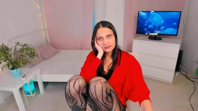 Image 6 of orfeya_one Stream on Chaturbate on 17 months ago