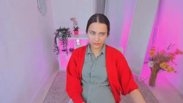 Image 2 of orfeya_one Stream on Chaturbate on 14 months ago