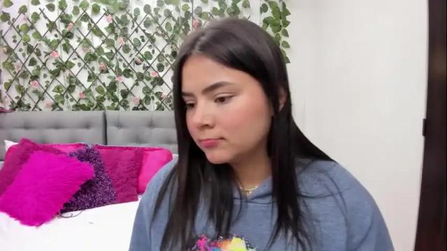Thumbnail 1, oriana_guzman's Stream at Chaturbate, 1 month ago